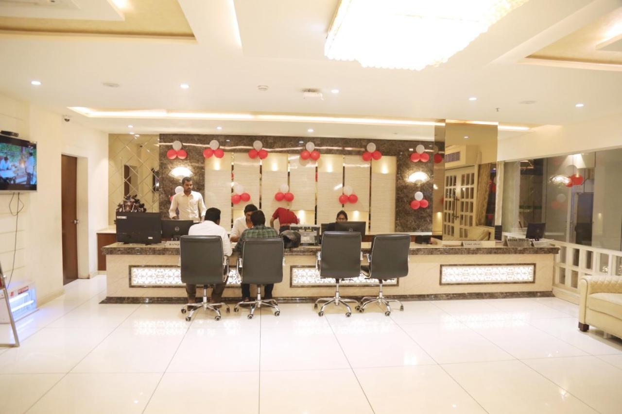 היידראבד Hotel Shubham Celebrations מראה חיצוני תמונה