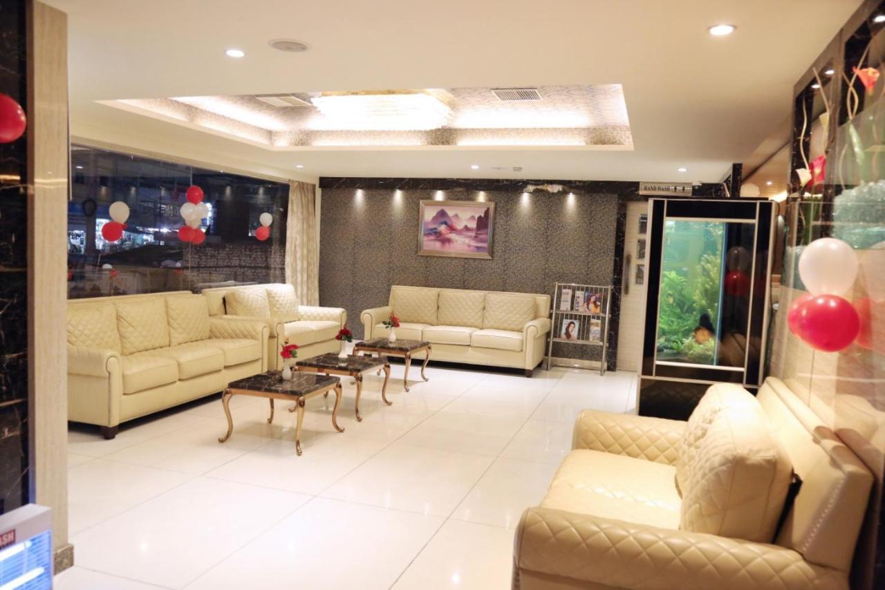 היידראבד Hotel Shubham Celebrations מראה חיצוני תמונה