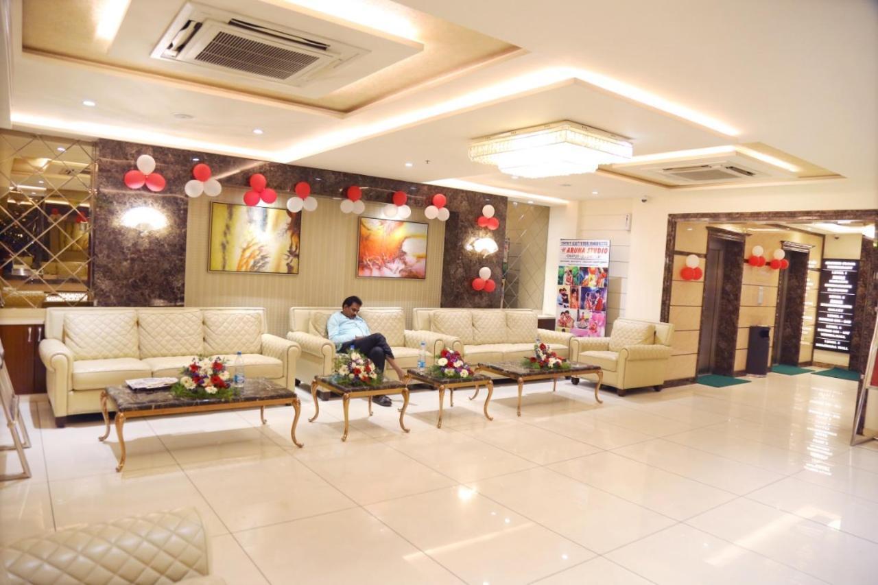 היידראבד Hotel Shubham Celebrations מראה חיצוני תמונה